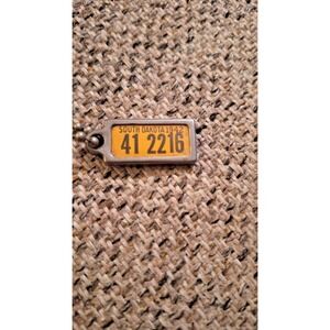 RARE 1942 South‎ Dakota 41 2216 DAV License Plate tag key chain Disabled Am Vet